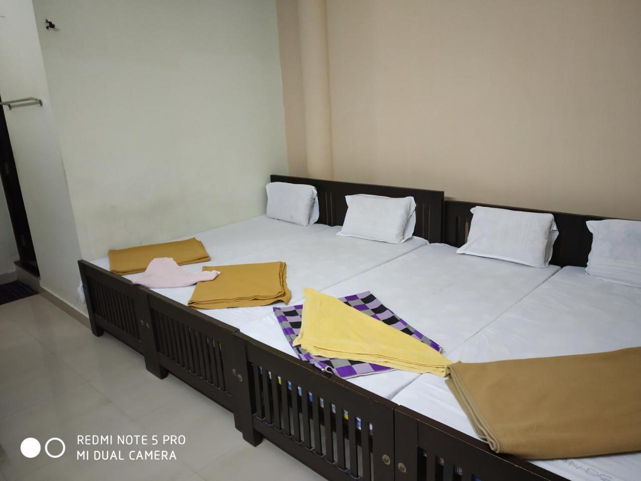 Hotel Woodlands Chottanikara Extérieur photo